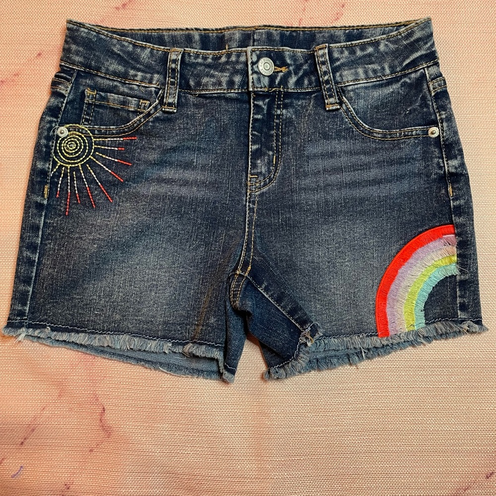 🩷NWOT Cat & Jack Rainbow Embroidered Jean Shorts